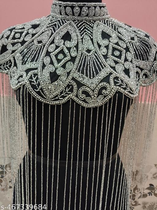 Embellished Trendy Feminine Cape