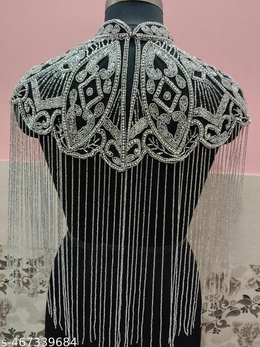 Embellished Trendy Feminine Cape